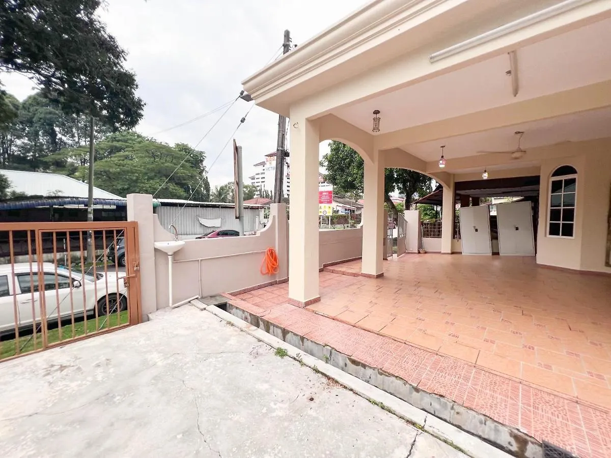 Hukm Coliving 1 By Manhattan Group Hotel Kuala Lumpur Guest house