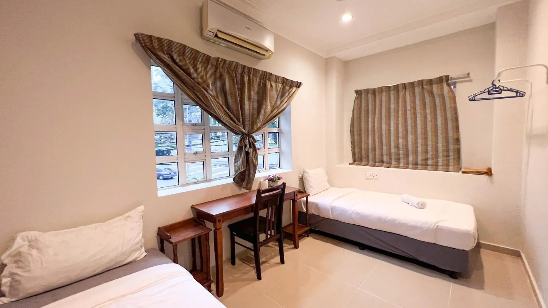 Hukm Coliving 1 By Manhattan Group Hotel Kuala Lumpur 0*,  Malaysia