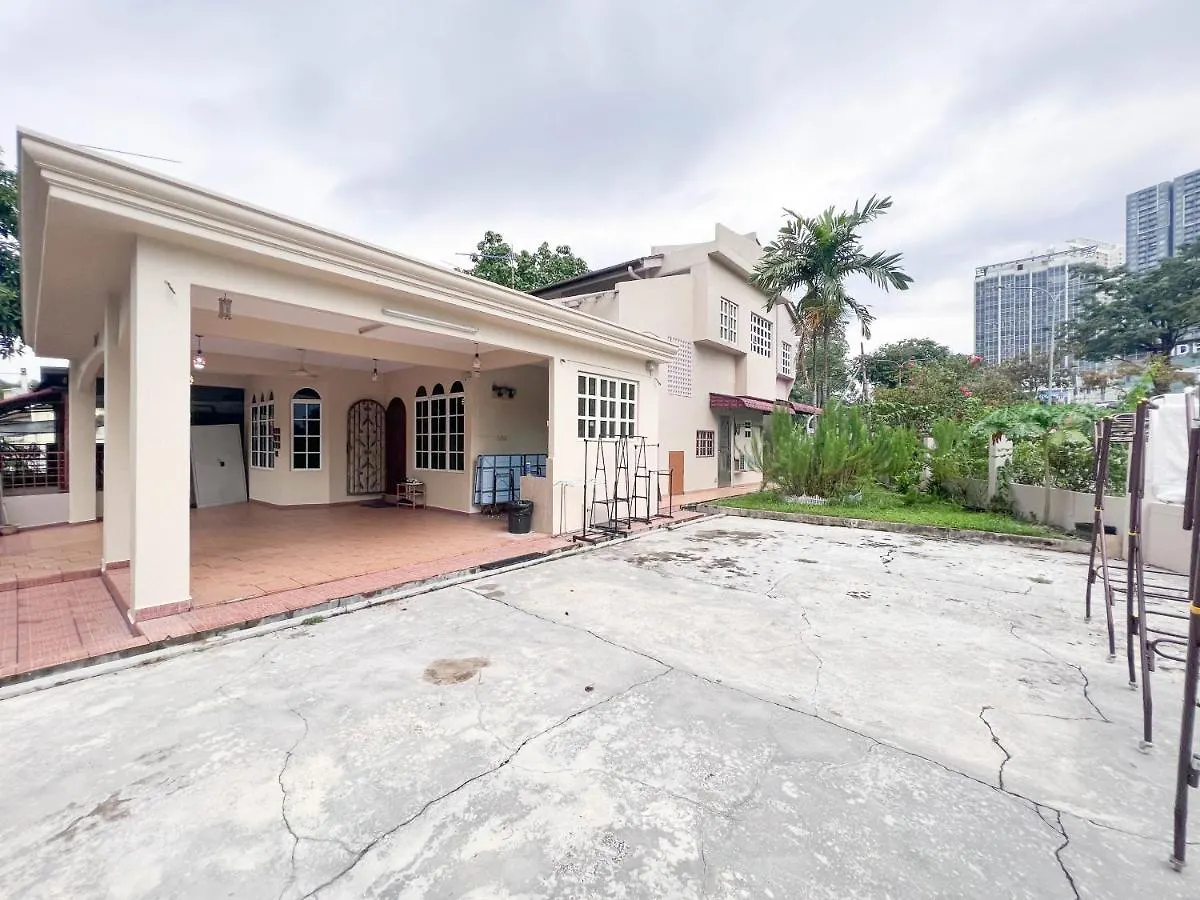 Hotel Hukm Coliving 1 By Manhattan Group Kuala Lumpur