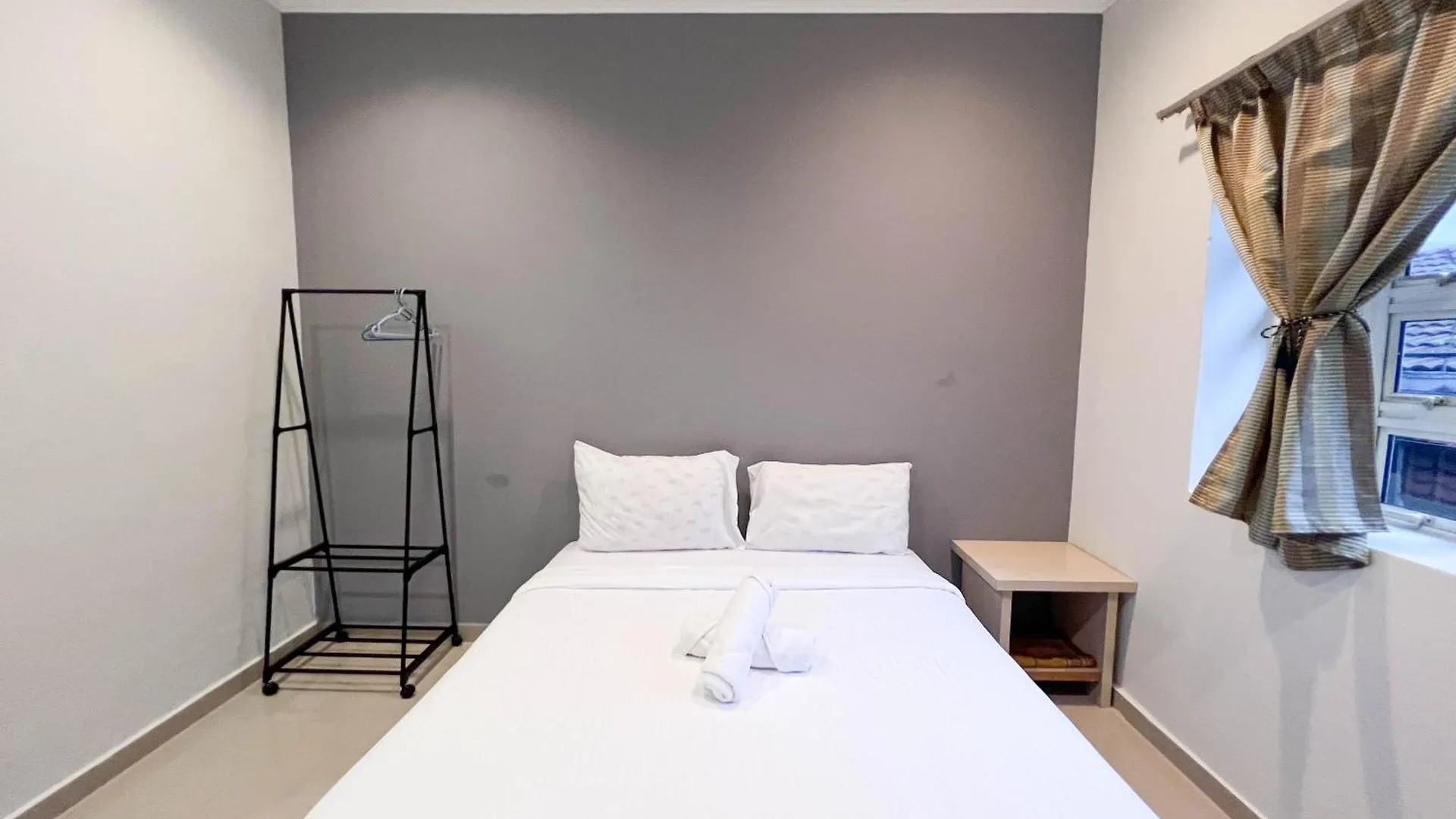 Hotel Hukm Coliving 1 By Manhattan Group Kuala Lumpur Ma­lay­sia